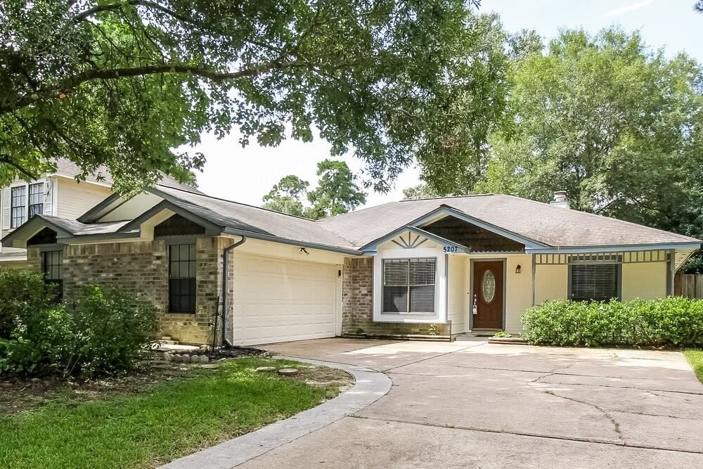 5207 Village Springs Dr, Kingwood, TX 77339, USA