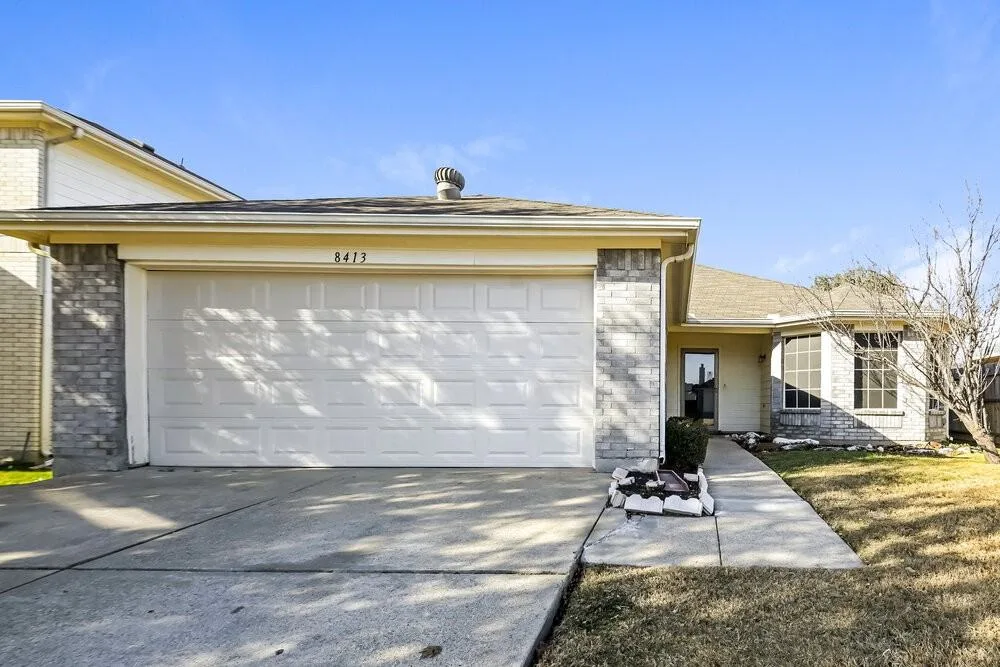 8413 Canvasback Ln, Dallas, TX 75249, USA