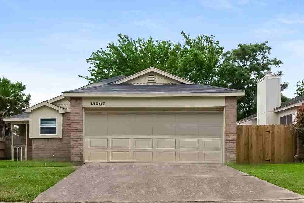 13207 Pebblewalk Cir S, Houston, TX 77041, USA