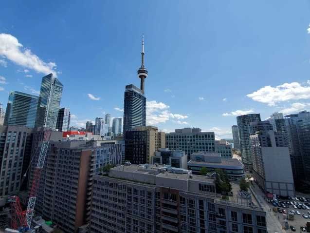 2003 - 115 Blue Jays Way