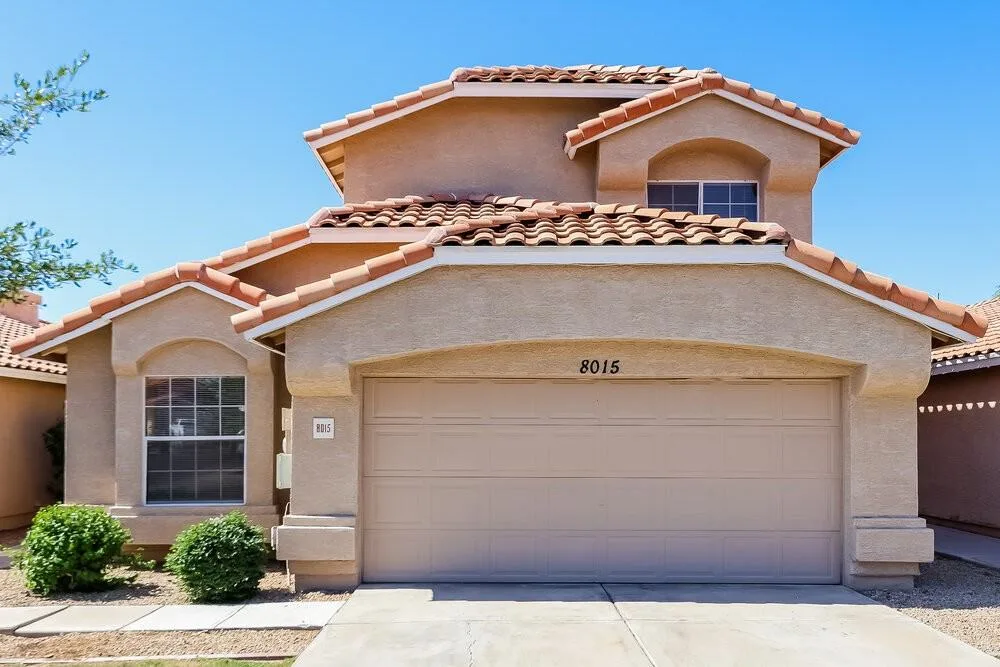 8015 W Laurel Ln, Peoria, AZ 85345, USA