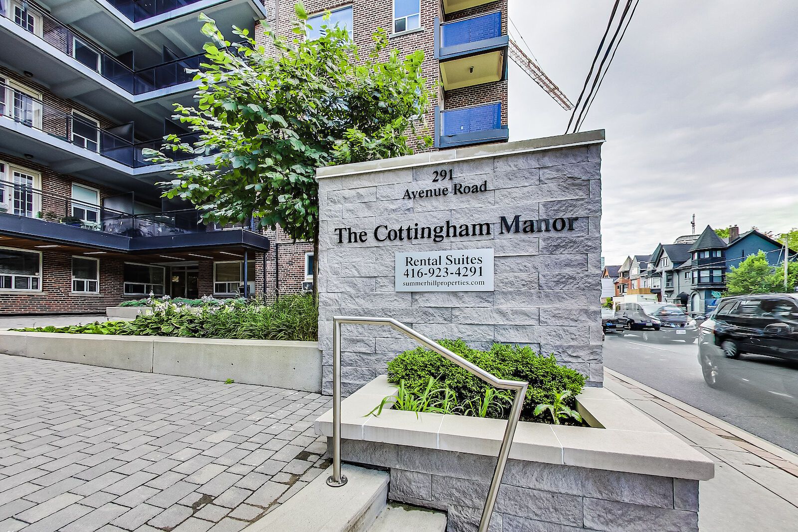 Spacious, clean and liveable bachelor and 1 bedroom apartments steps from Avenue Road and Davenport