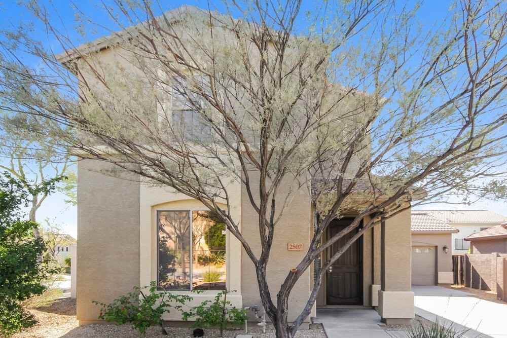 2507 West Old Paint Trail, Phoenix, AZ 85086, USA