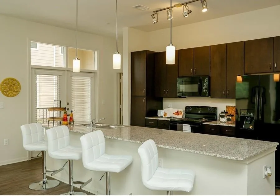 8600 Main St, Houston, TX 77025, USA