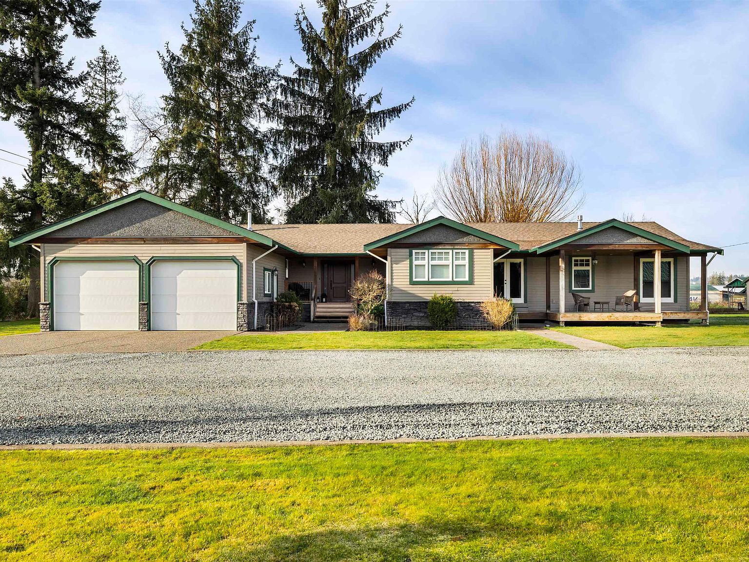 22285 64th Ave, Langley, BC V2Y 2N8 | MLS #R3083897 | Zillow