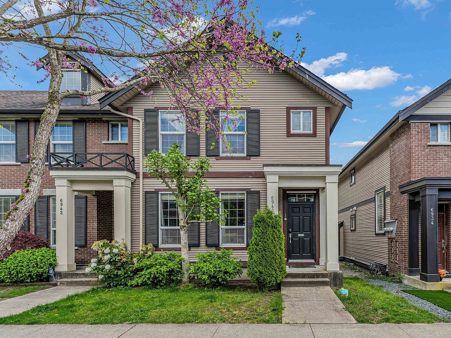 6940 208a St, Langley, BC V2Y 0G1 | MLS #R3083357 | Zillow