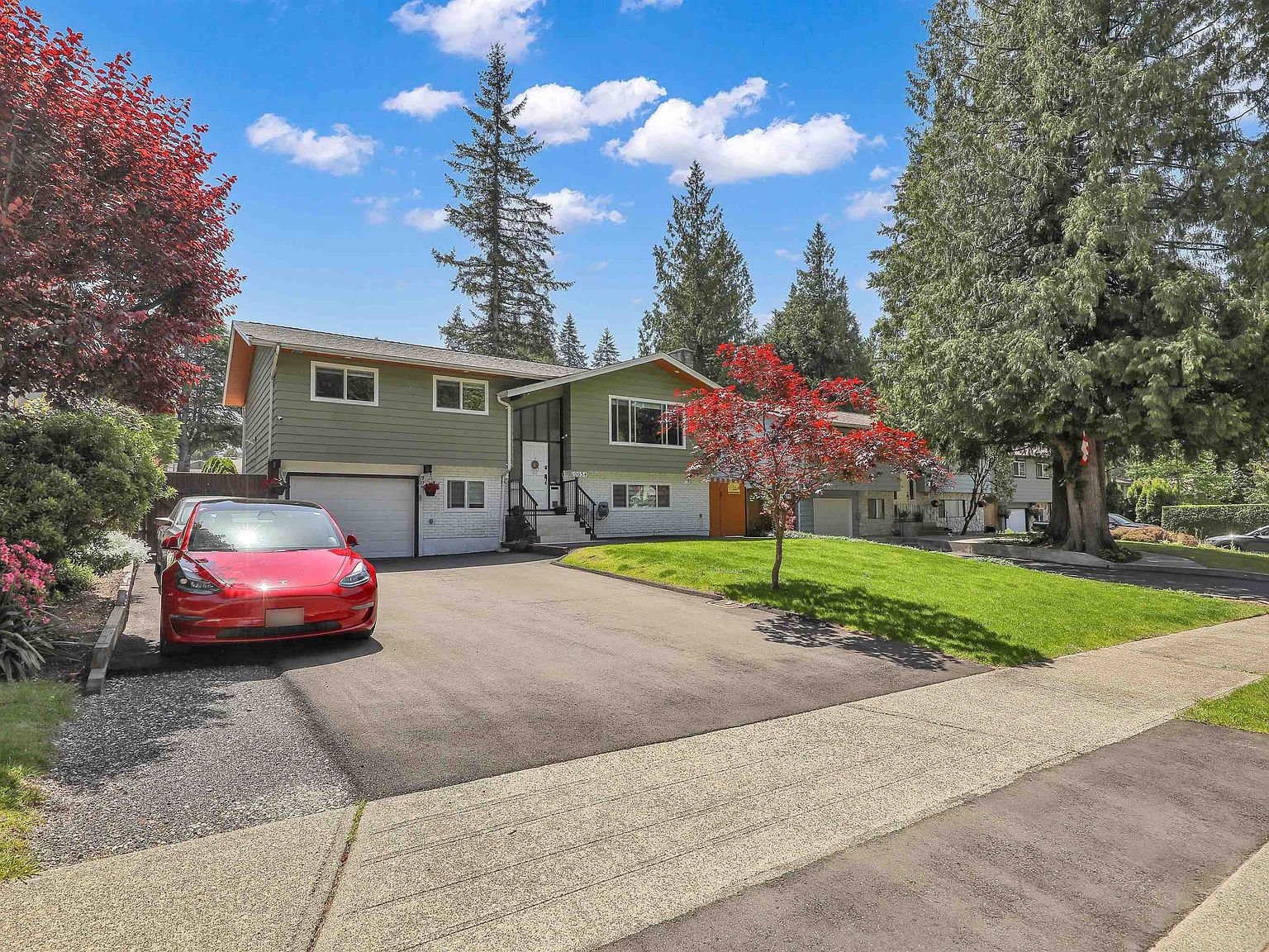 19654 47th Ave, Langley, BC V3A 5G8 | MLS #R3092718 | Zillow