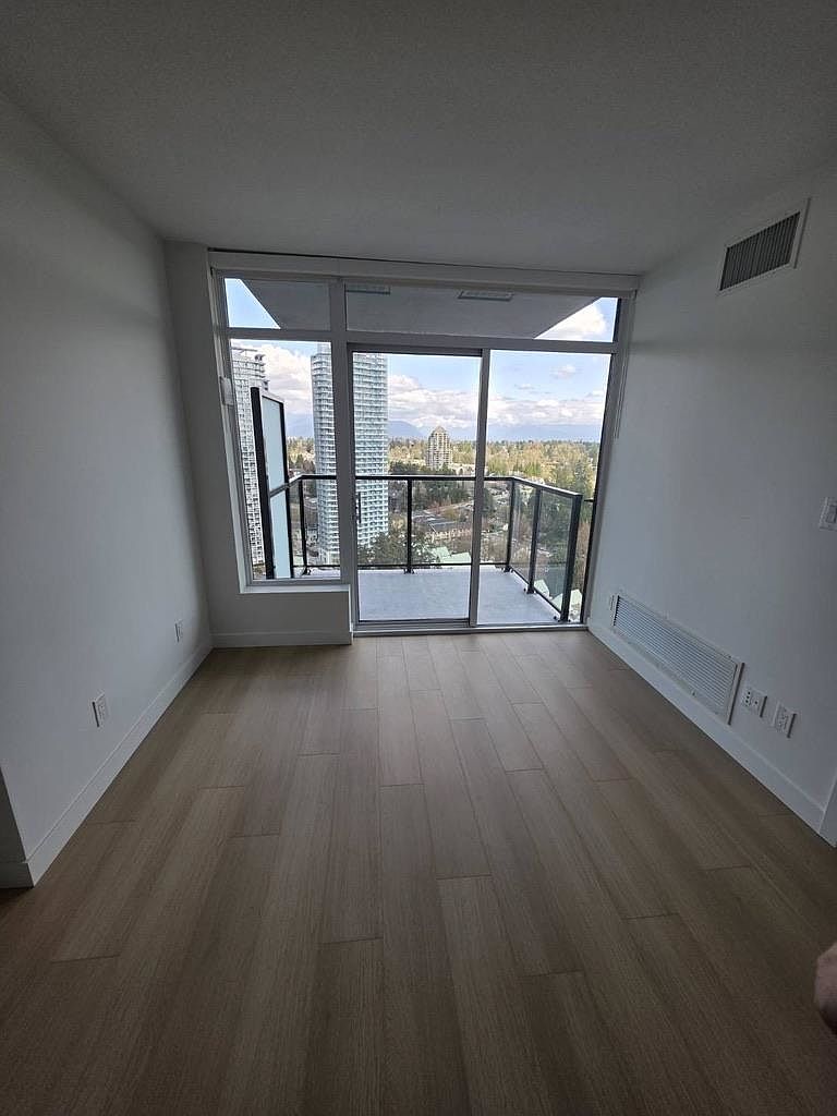 13725 George Jct #2408, Surrey, BC V3T 0R1 | Zillow