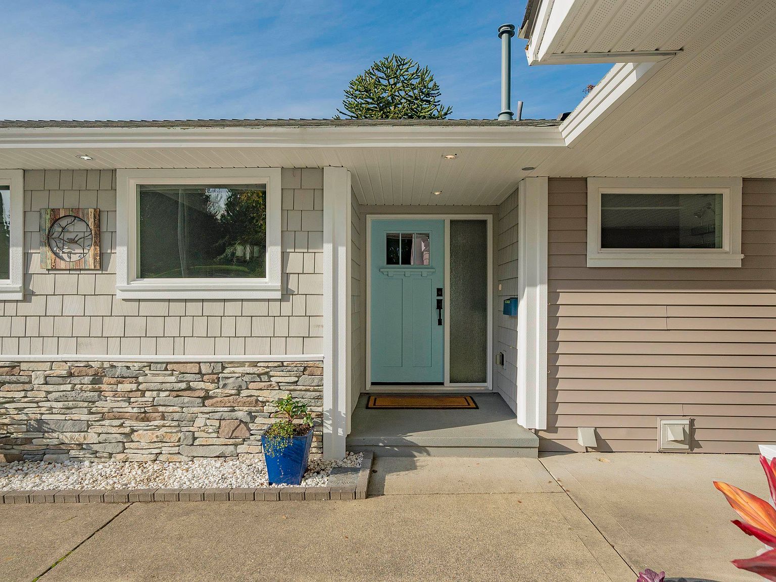 21793 48a Ave, Langley, BC V3A 3P7 | MLS #R3081840 | Zillow