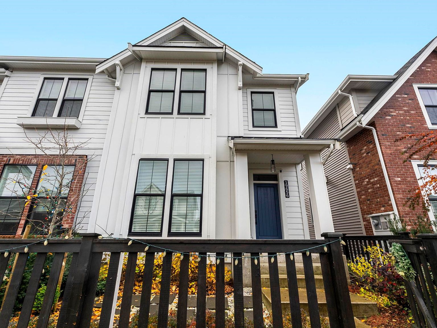 19656 75a Ave, Langley, BC V2Y 3T2 | MLS #R3090806 | Zillow