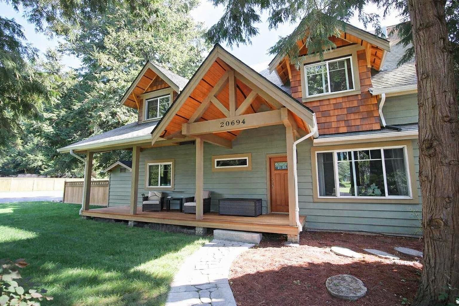 20694 39th Ave, Langley, BC V3A 2V6 | MLS #R3083505 | Zillow