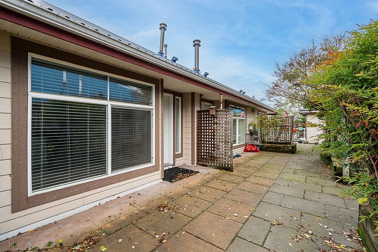 19705 56th Ave #203, Langley, BC V3A 3X7 | MLS #R3073319 | Zillow