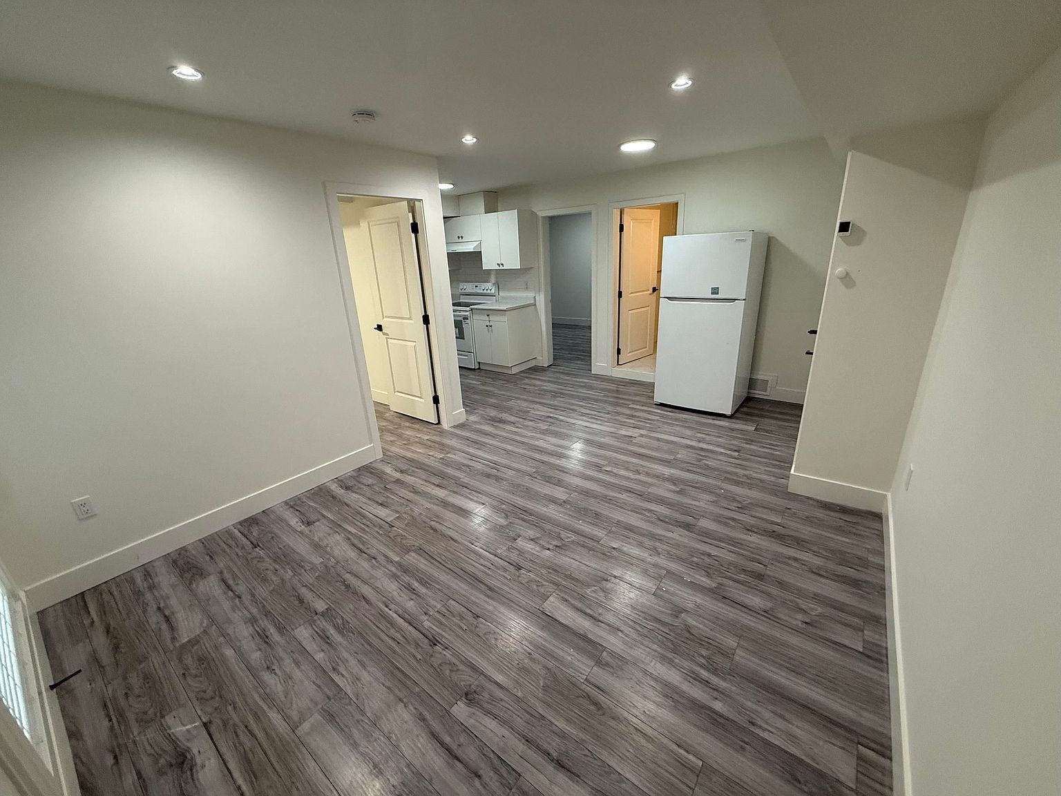 13909 Park Dr, Surrey, BC V3R 6N5 | Zillow