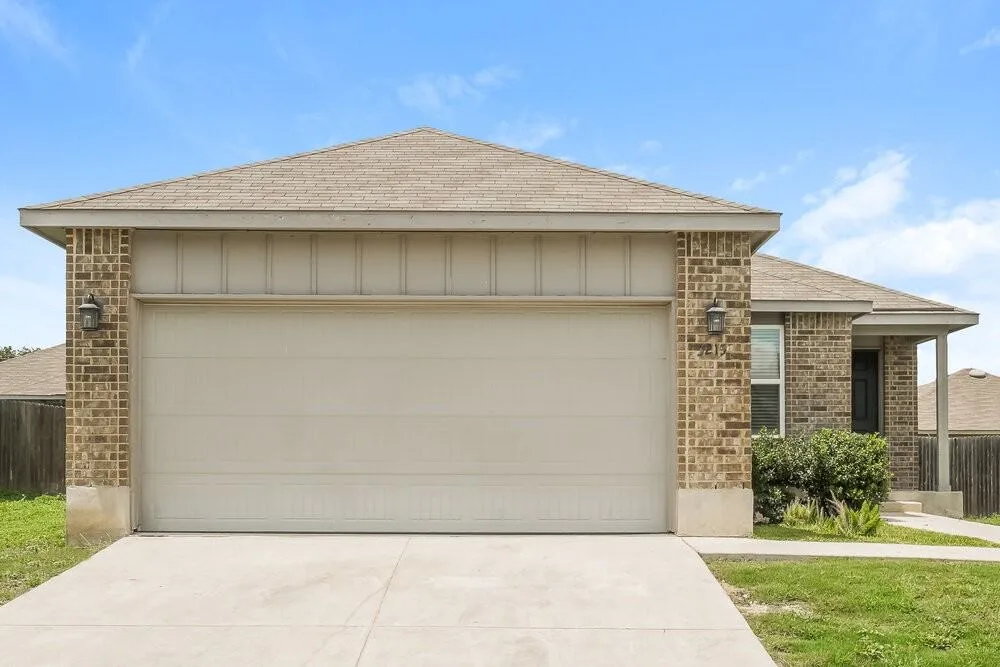 3207 Pedernales Dr, San Antonio, TX 78223, USA