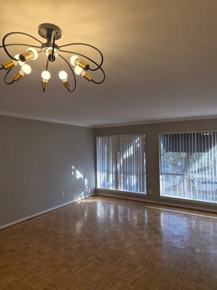 1414 Castle Ct, Houston, TX 77006, USA