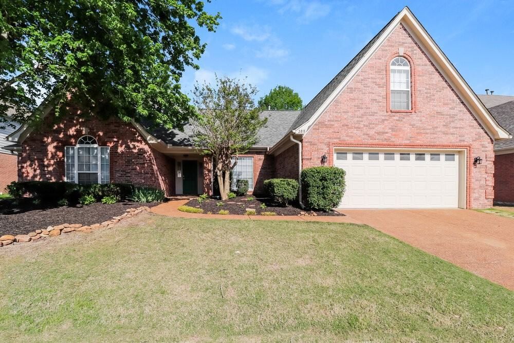 288 Mayhurst Ln, Cordova, TN 38018, USA