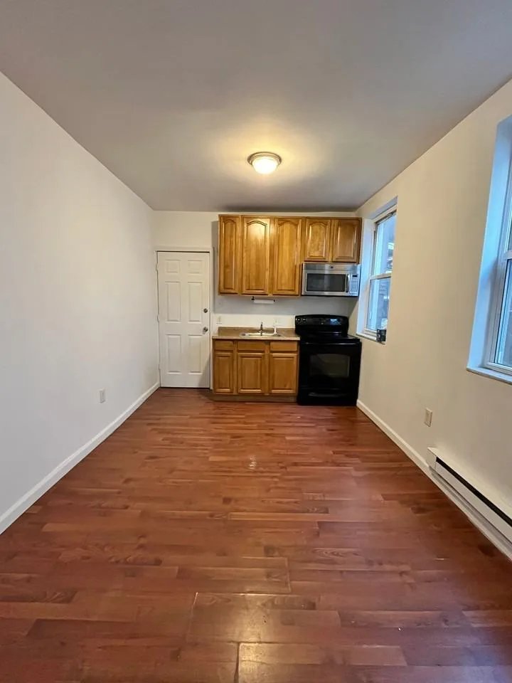 1444s S 7th St, Philadelphia, PA 19147, USA