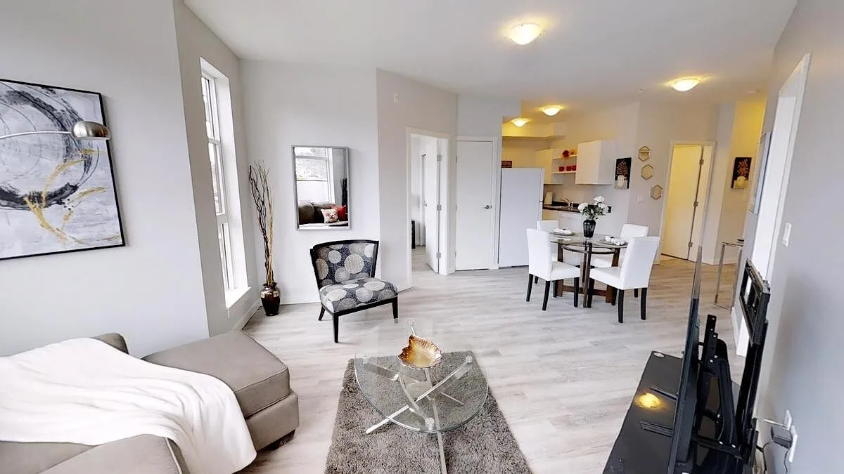 Railside House Apartments