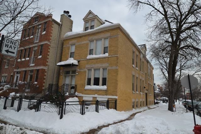 2835 North Damen Avenue, Chicago, IL 60618, USA