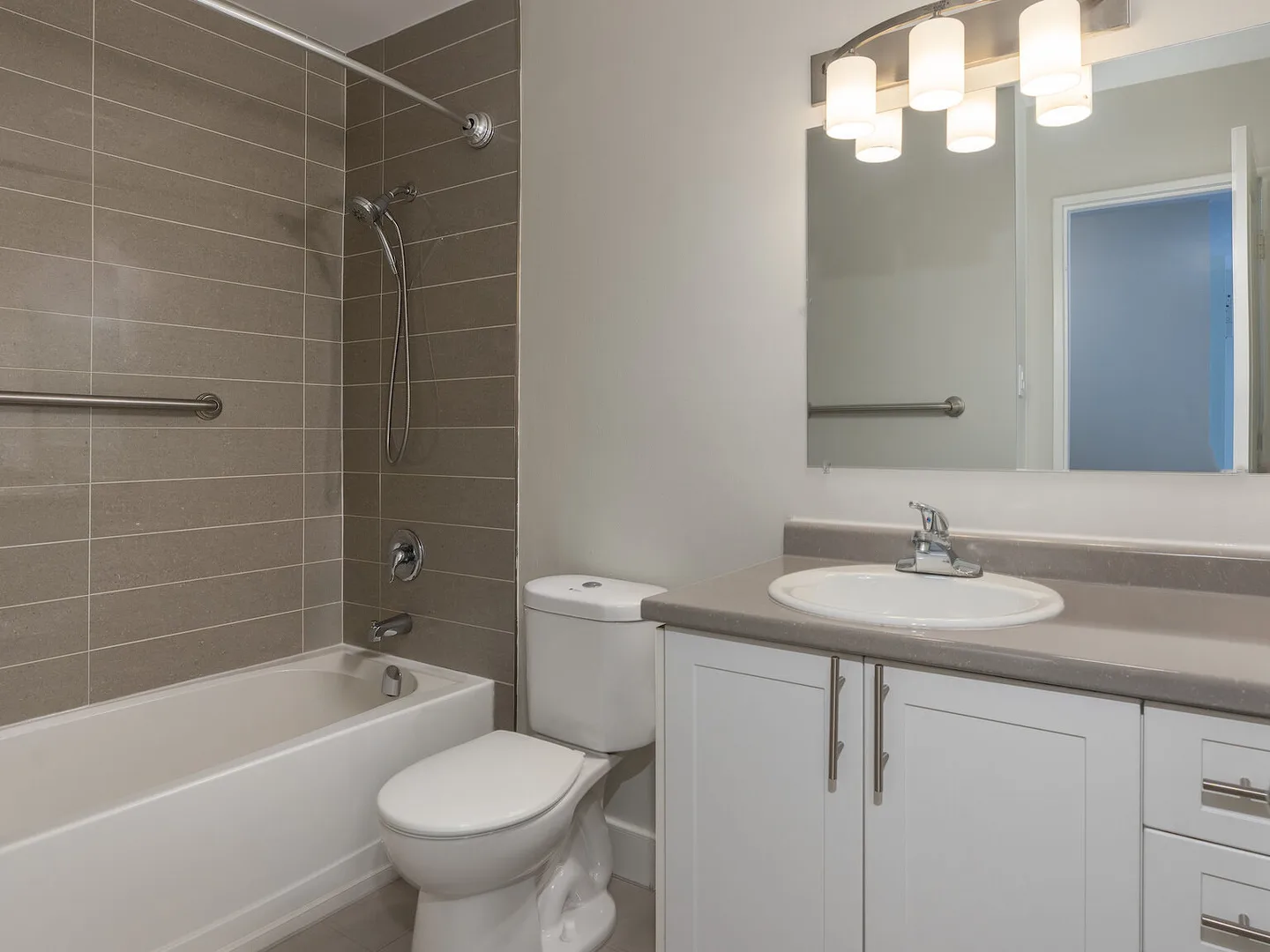 Centennial Park Place Apartments