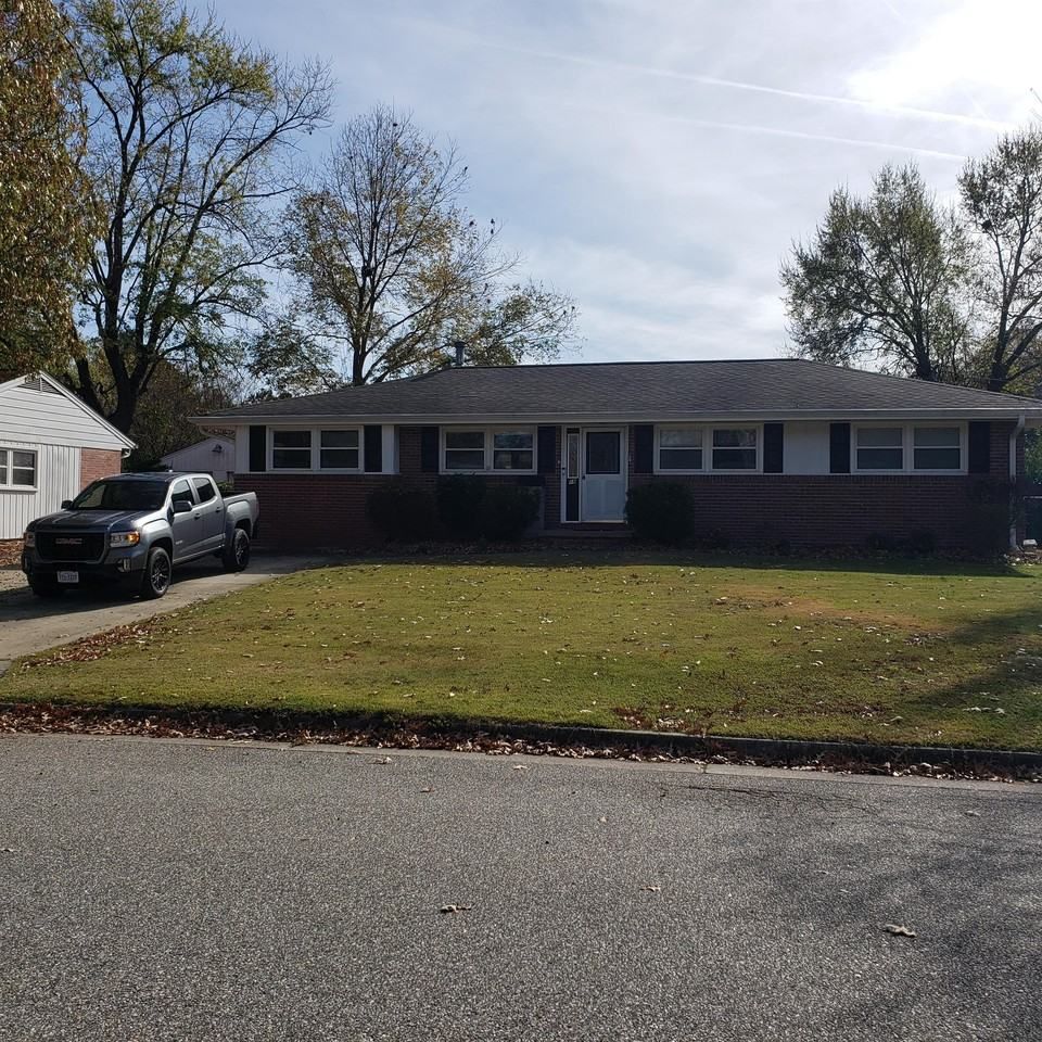 19 Edgemoor Dr, Newport News, VA 23603, USA
