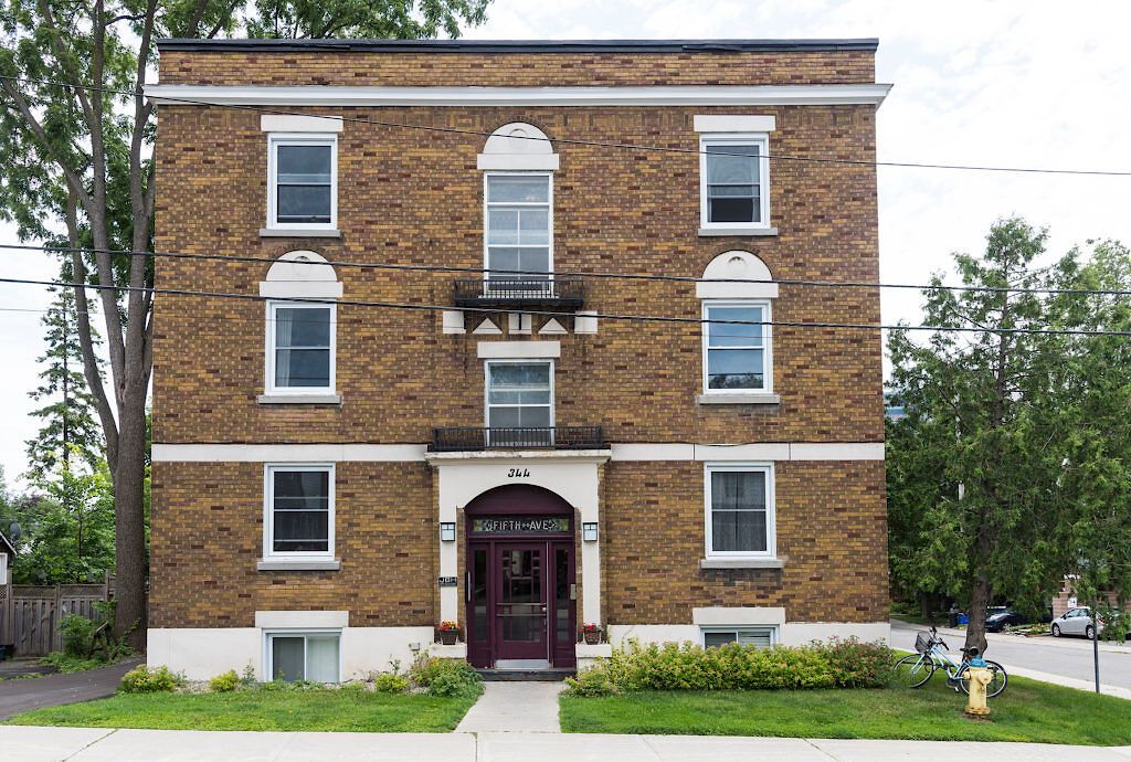 Charming Century Old Building In the Glebe