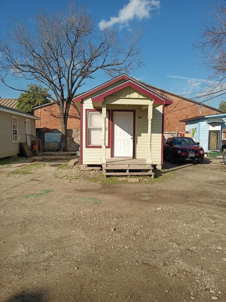 7609.5 Canal St.
