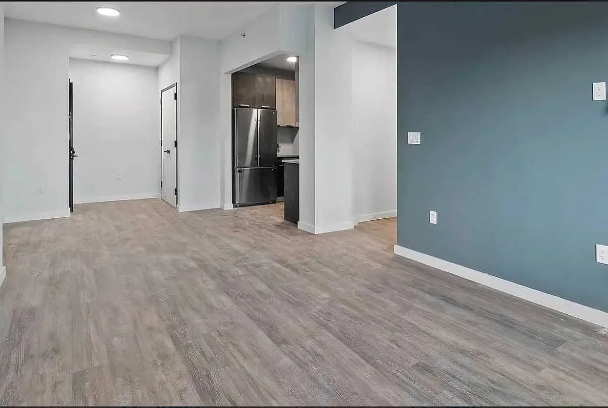 2733 E 12th St, Brooklyn, NY 11235, USA