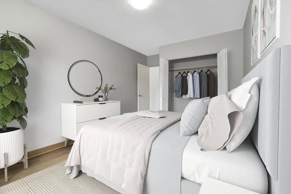 Hyland Manor Apartments
