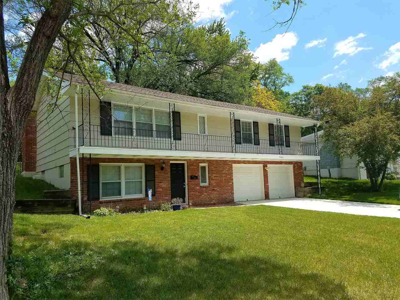 9143 Switzer St, Overland Park, KS 66214, USA