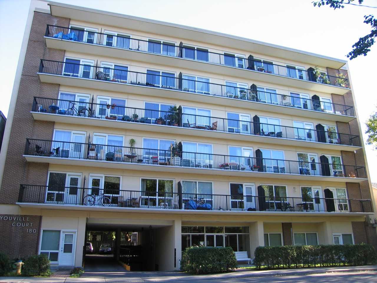 180 Bruyère Street, Ottawa, ON K1N 5E1, CA