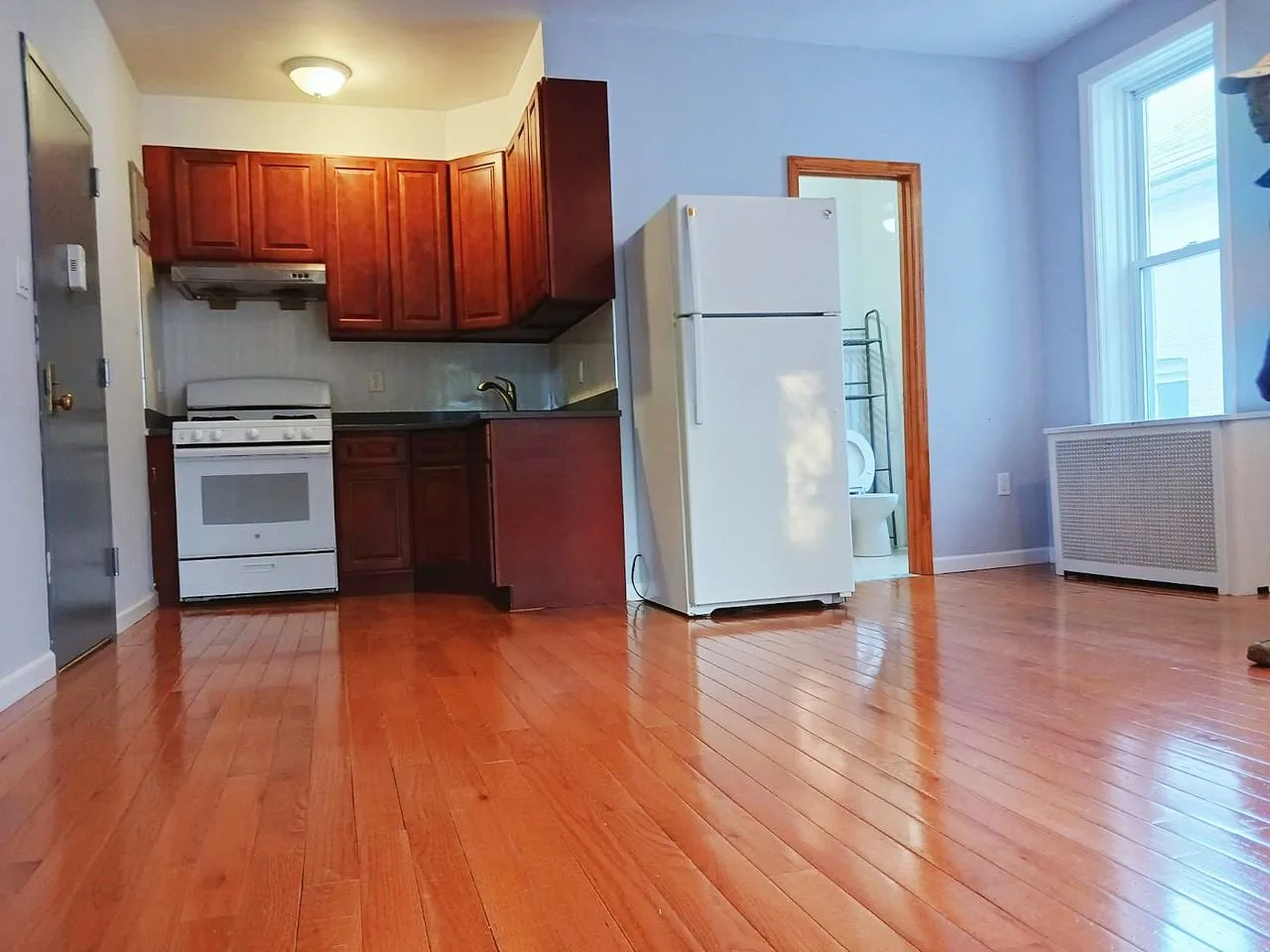 2469 East 21st Street, Brooklyn, NY 11235, US