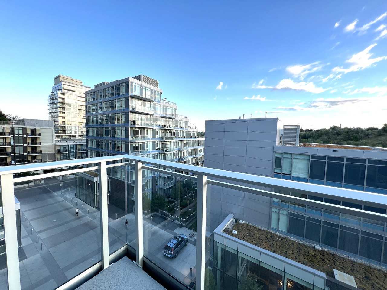 118 Waterfront Court Southwest, Calgary, AB T2P 0W3, CA