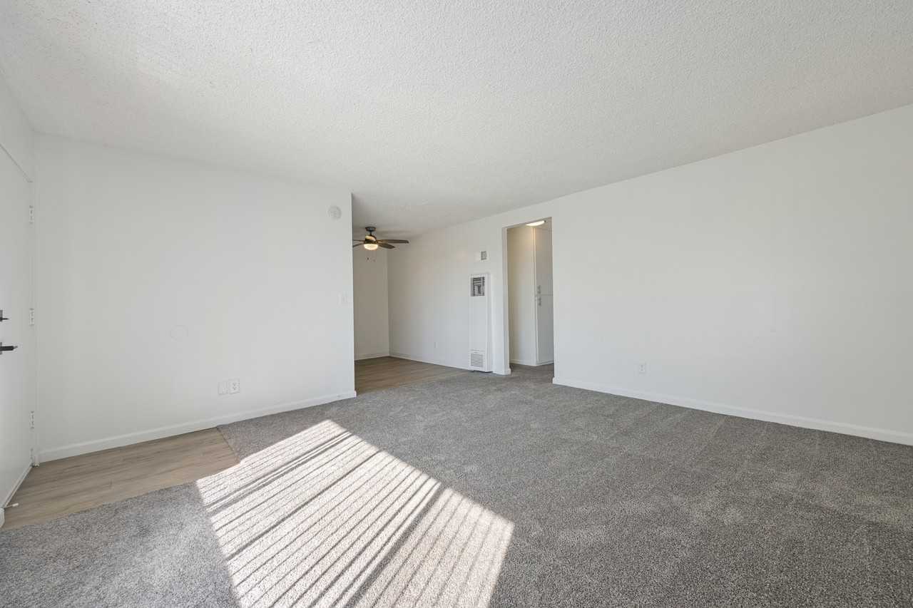 Alta Mesa Apartments