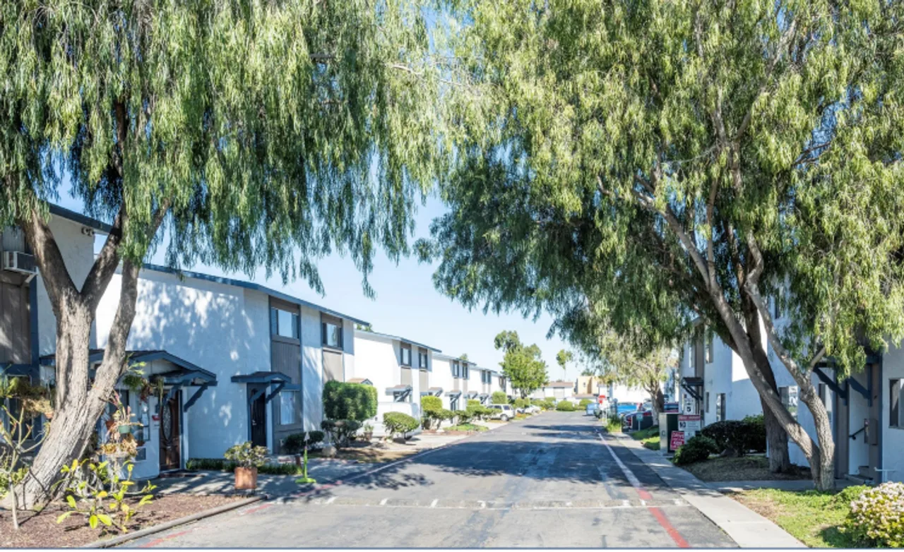 Country Aire Apartments