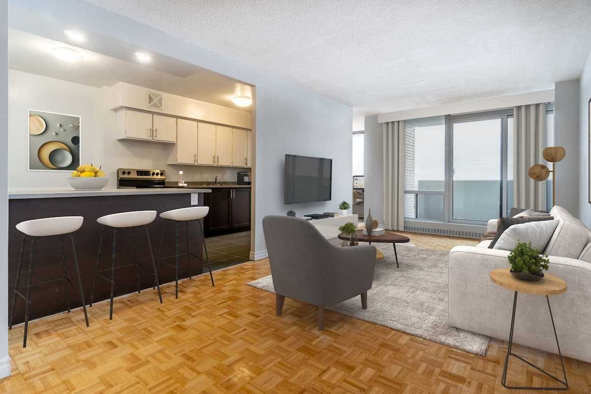 Livonia Apartments