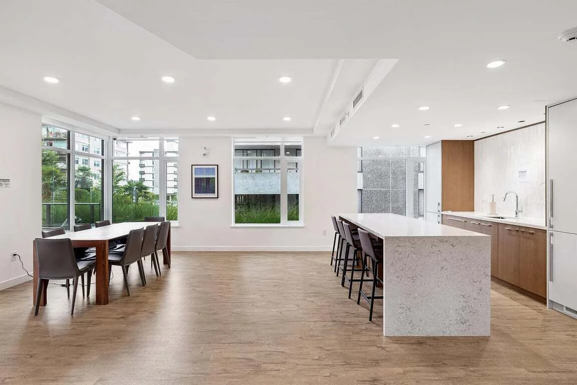 Enjoy luxury West Coast living with views of the ocean and North Shore mountains. Expansive floorplans, quality finishes