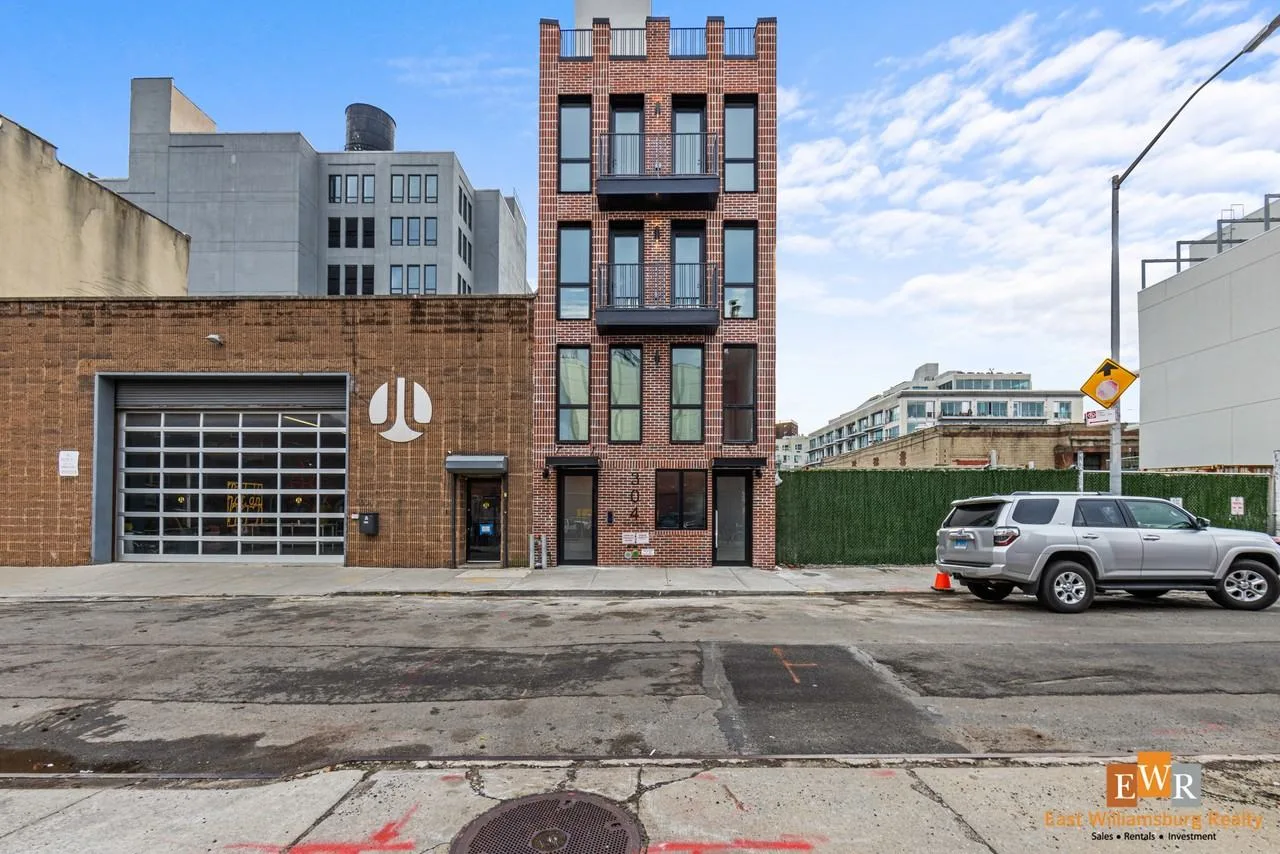Brand new! Gorgeous building! Prime location!