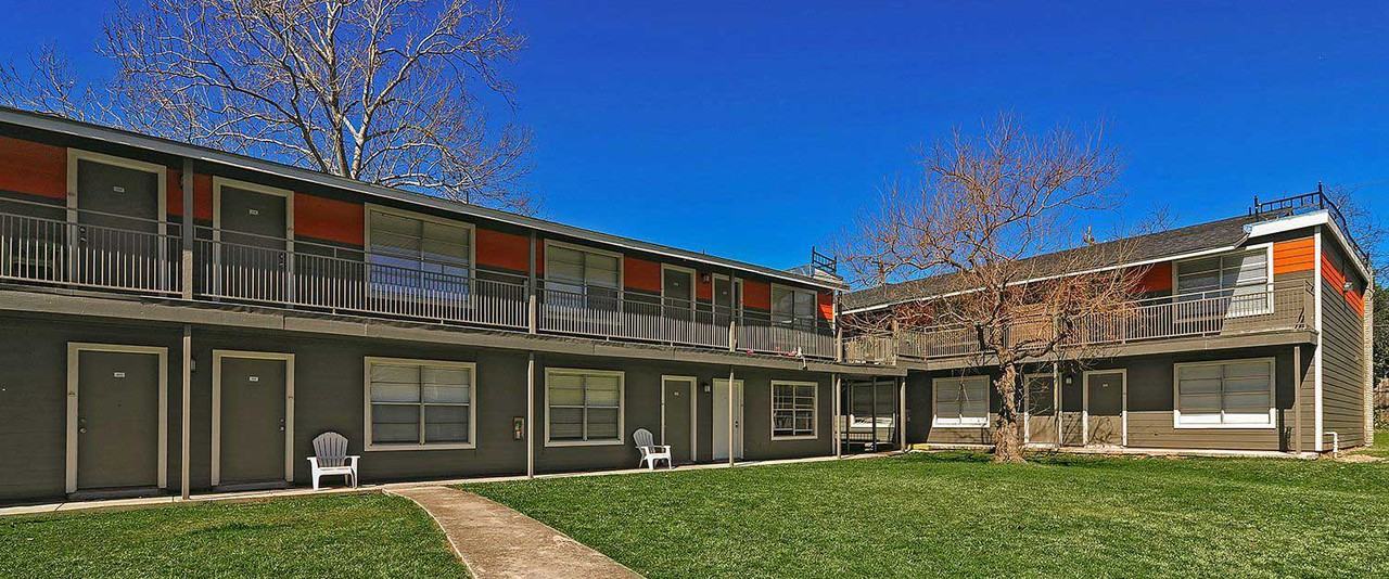 Sungate Apartments