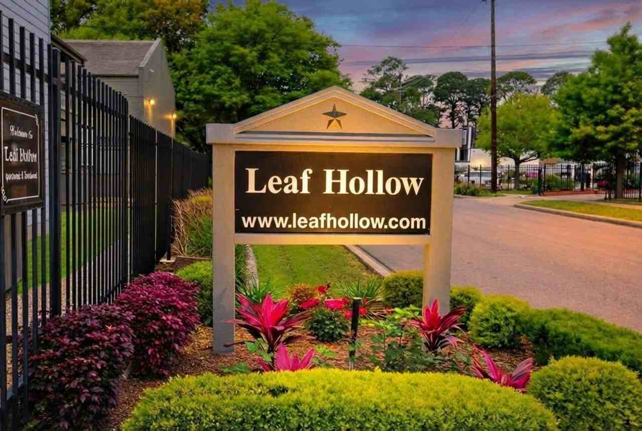 Leaf Hollow Apartments & Townhomes