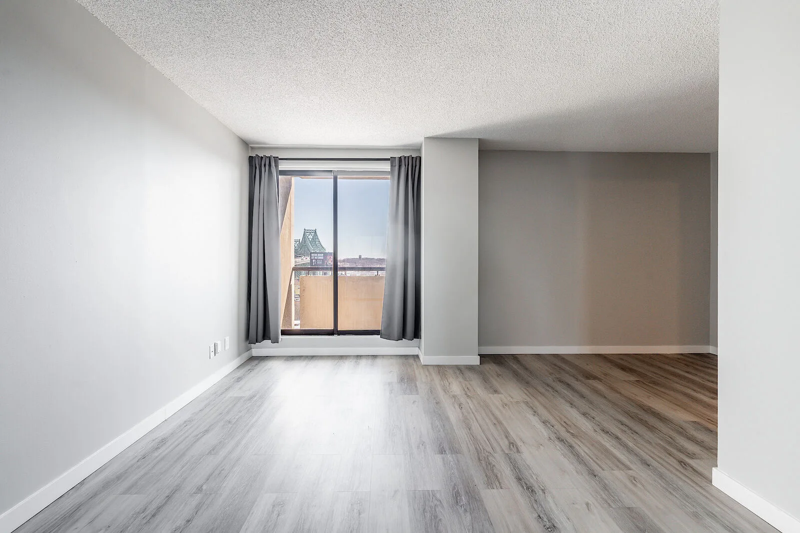 1951 Maisonneuve Boulevard Est