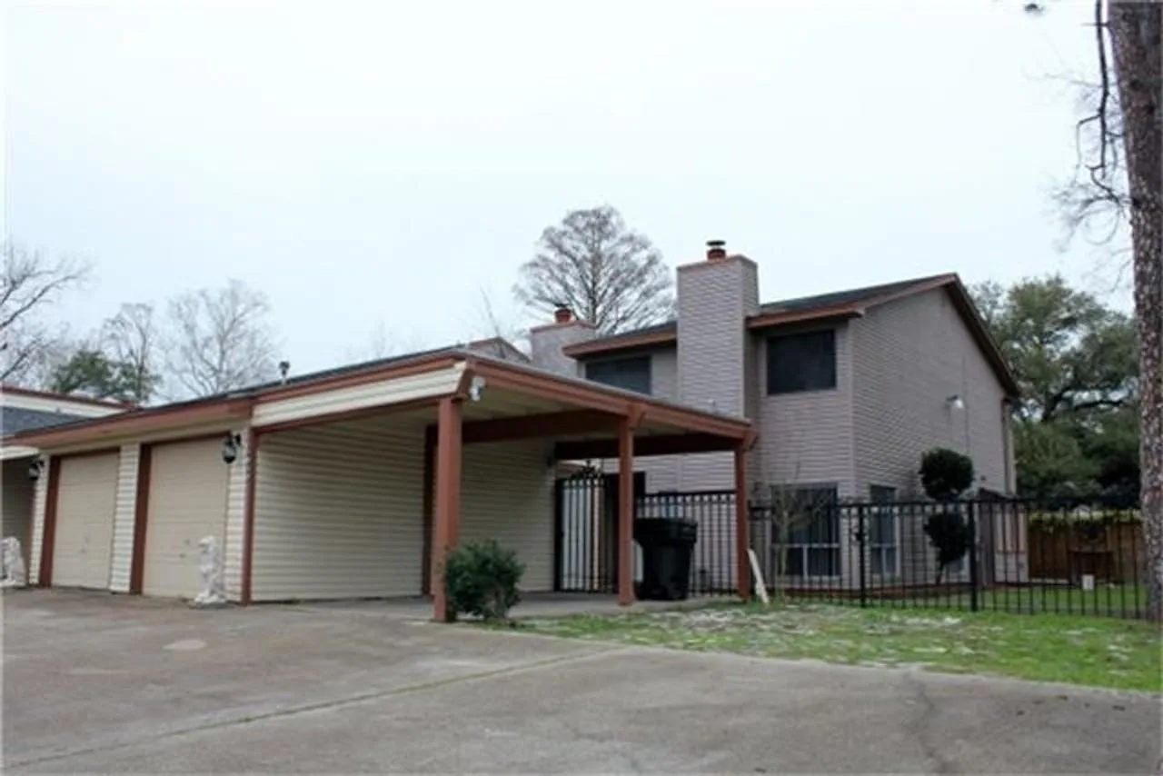 1839 Sherwood Forest St, Houston, TX 77043, USA