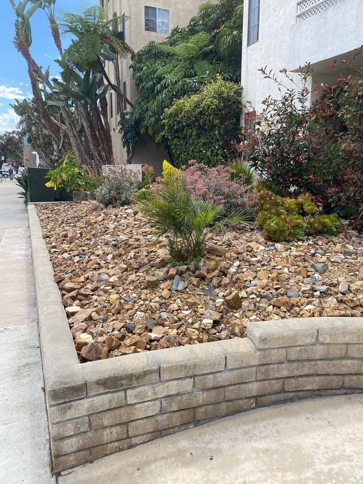 Hillcrest Palms Apartments