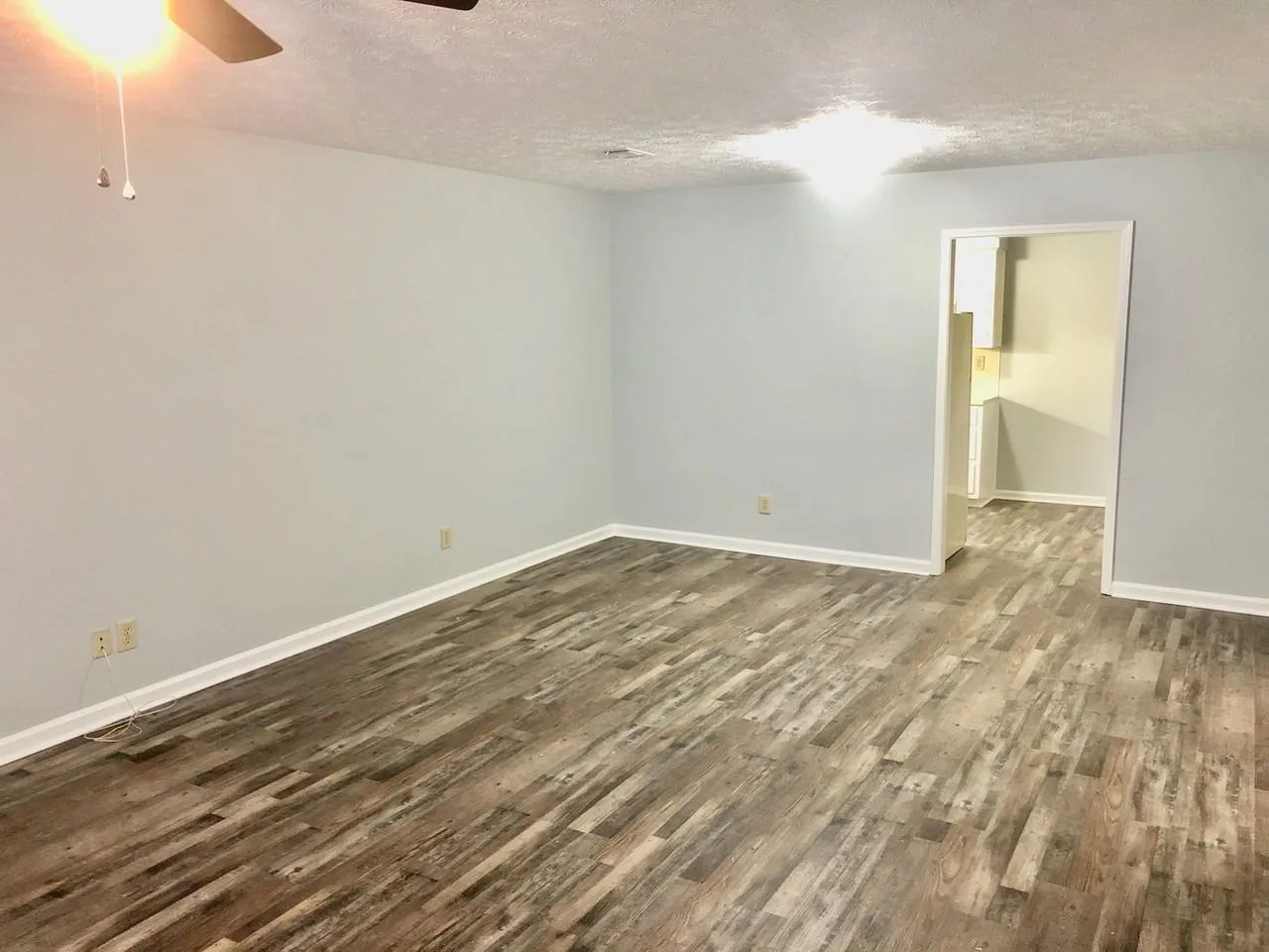 EASTDALE-4PLEX-MP8