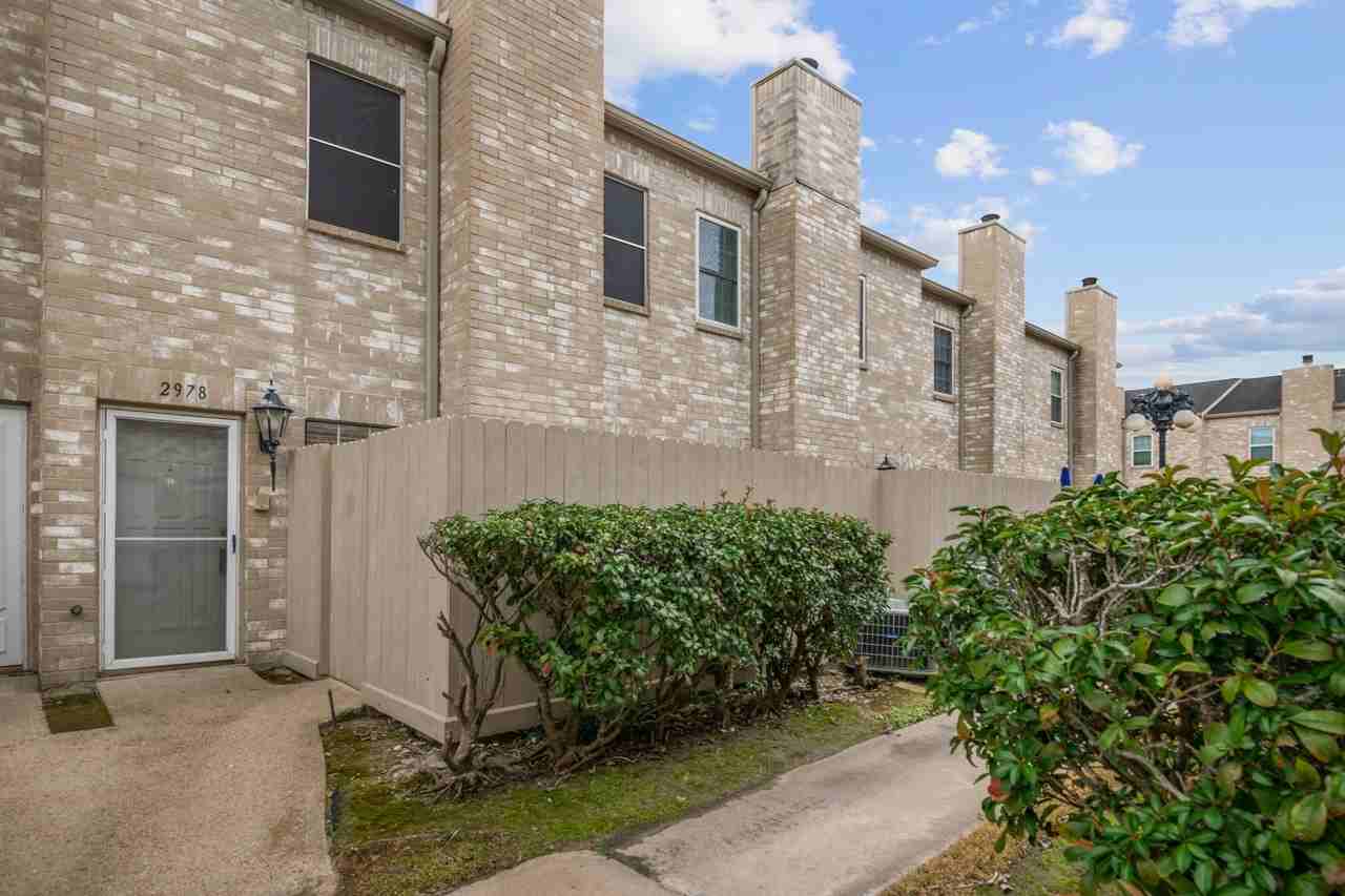 2978 Holly Hall St, Houston, TX 77054, USA