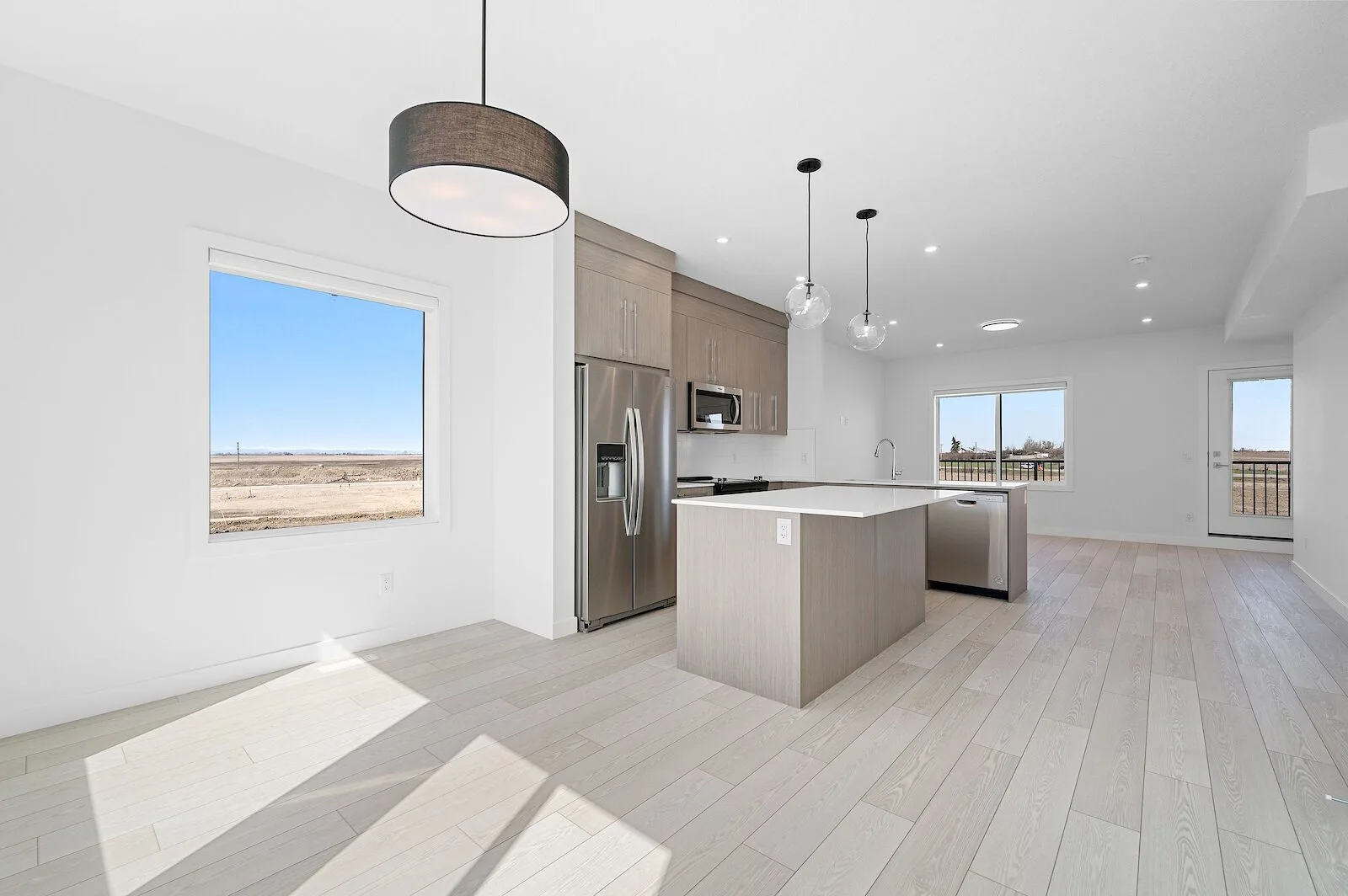 All Utilities Included! New Townhomes Complex!