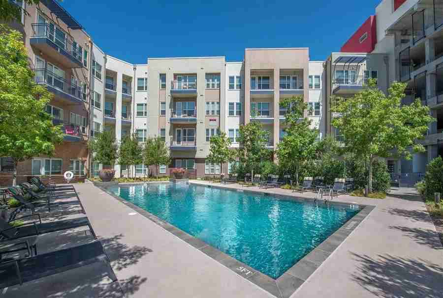 1216 Botham Jean Blvd, Dallas, TX 75215, USA