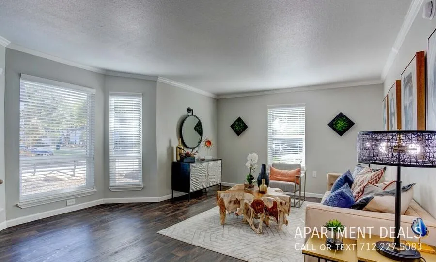 3027 Blue Bonnet Blvd, Houston, TX 77025, USA