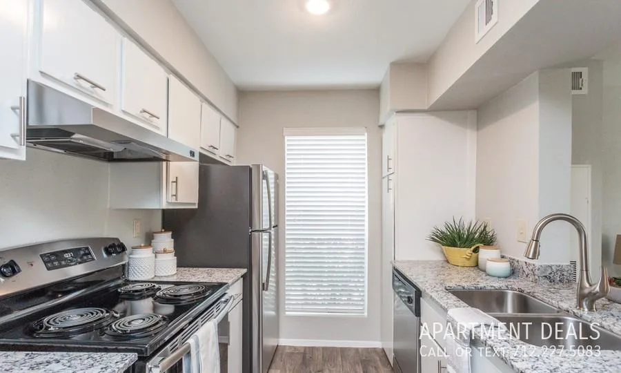 2221 Avenida La Quinta St, Houston, TX 77077, USA