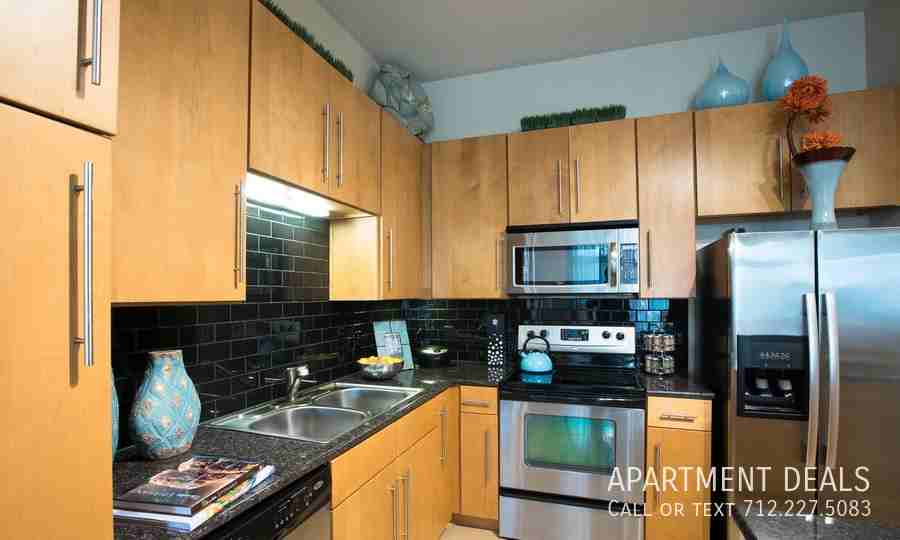 1731 Crescent Plaza Dr, Houston, TX 77077, USA